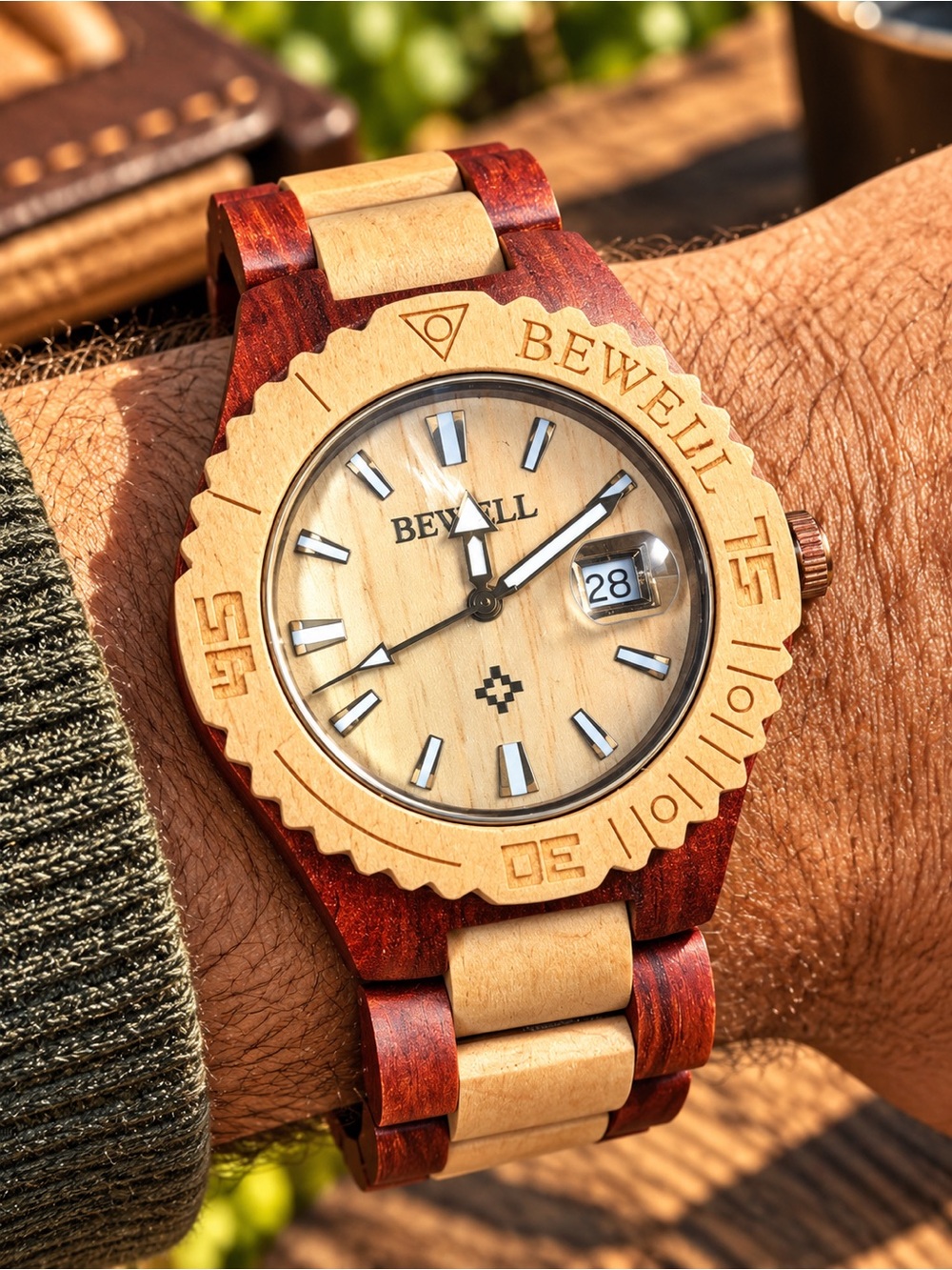NIB BEWELL Men’s Two-Tone Wooden Watch Maple Red Sandalwood Date Quartz